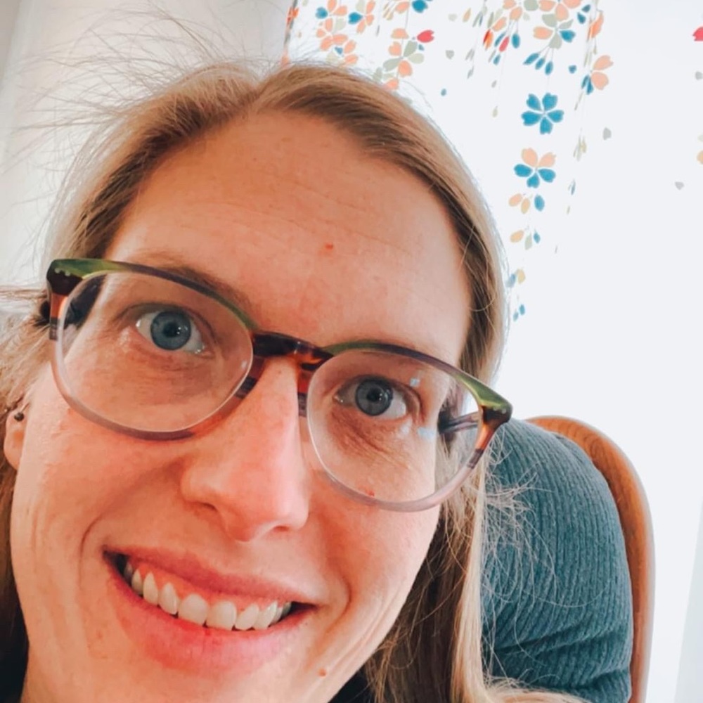 Meet your Posher, Lisa